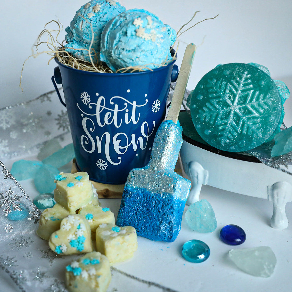 Fun in the Tub Dark Blue Bath & Home Co.