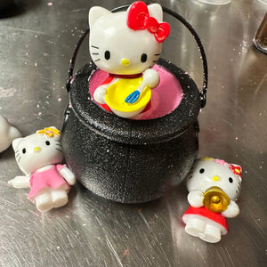 Hidden Toy Potion Bath Bombs- Summer Strawberry (Hello Kitty)