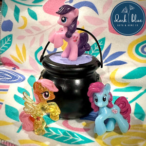 Hidden Toy Bath Bombs- Wildberry Smoothie (Ponies)